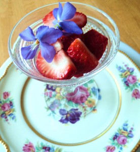 violets & strawberries5
